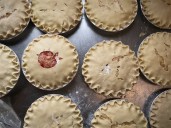 Schmucker’s promises holiday pies — first come, first served