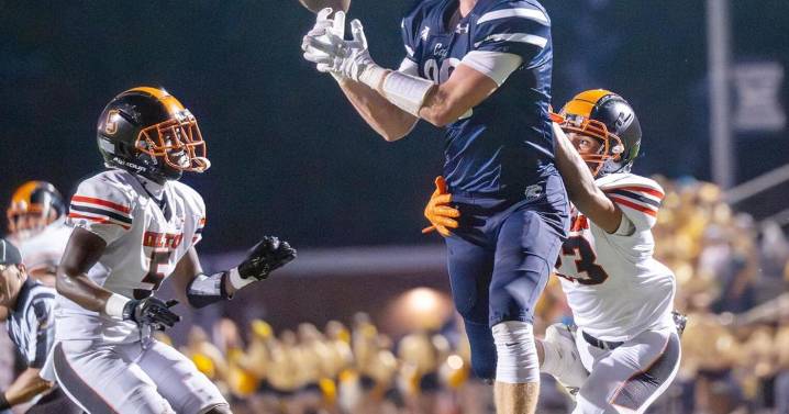 Tigers, 'Cats ready for Division II showdown