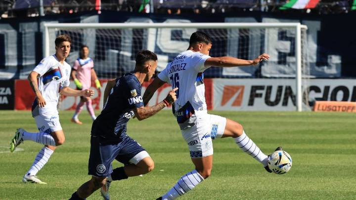 Independiente Rivadavia empató 0-0 ante Godoy Cruz en el clásico mendocino