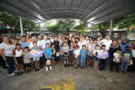 Lleva Cecilia Patrón campaña de lentes gratuitos a estudiantes de educación básica en Mérida
