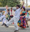 Comida, música y diversión en festival de otoño en Charlotte