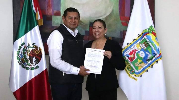Rinde protesta Laura Artemisa García Chávez como nueva secretaria de Bienestar en Puebla