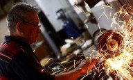 La industria bahiense buscó menos empleados en los últimos meses