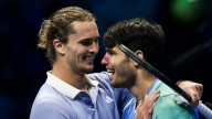 Un mito alaba a Carlos Alcaraz y Sinner… criticando a Zverev