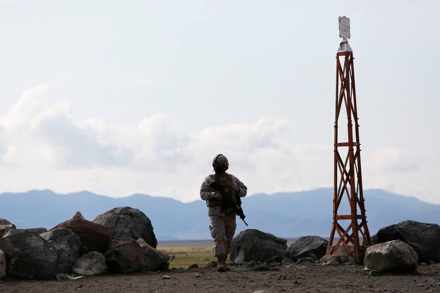 Puesto fronterizo en Colchane fue atacado por tres personas y un cabo segundo resultó lesionado