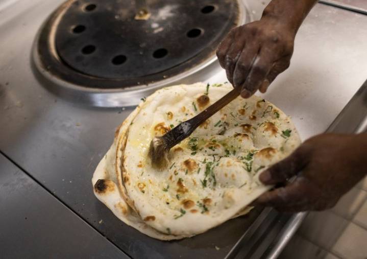 Here are some of the Maine restaurants, eateries and markets offering food assistance