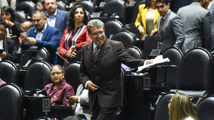 Monreal espera minuta sobre Ley de Amparo y advierte: “Que no haya más distorsión ni polémica”