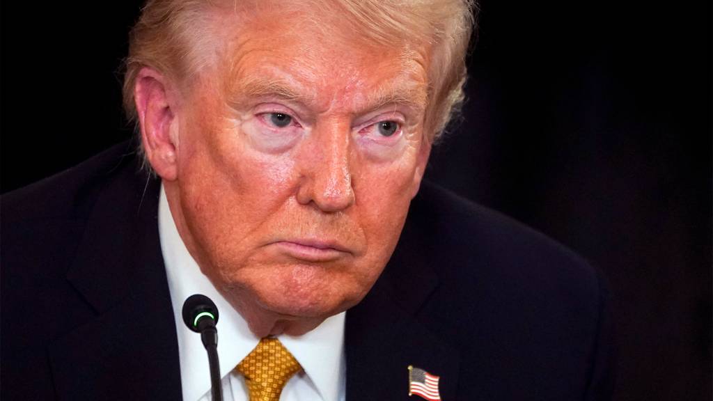 10 things Donald Trump doesn't know or remember