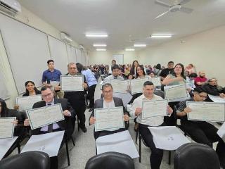 Entrega de títulos a egresados de la Tecnicatura Universitaria en Análisis y Diseño de Software