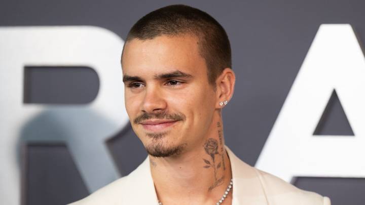 Romeo Beckham is bringing back tooth gems for 2025