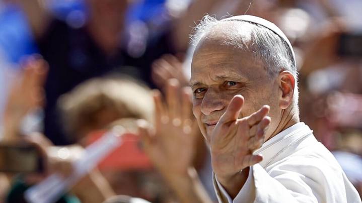 Papa envía 5 mil dosis de antibióticos para niños de Gaza