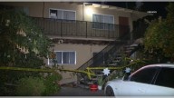 Walkway collapses at Pomona apartment complex, residents evacuated