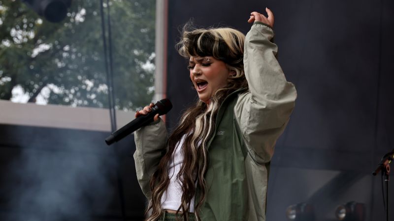 Lola Young cancels performances ‘for the foreseeable future’ days after collapsing on stage