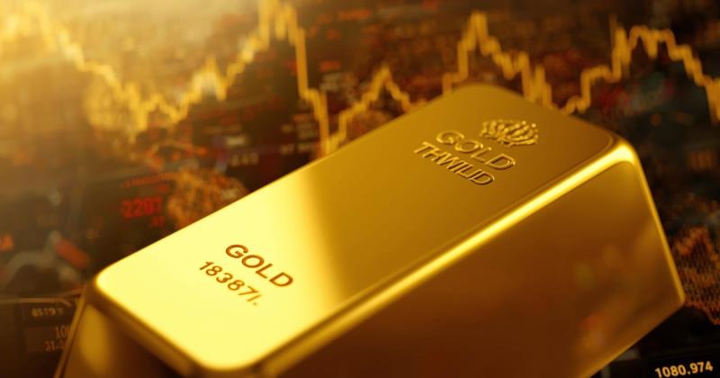 Gold Prices Soar to Record High Amid Fed Rate