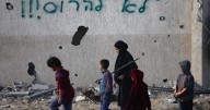 Israel sigue violando el alto al fuego en Franja de Gaza con bombardeos que aumentan cifra de palestinos muertos