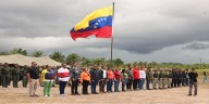 La 32 Brigada Caribe entrega estandartes a 13 áreas de defensa