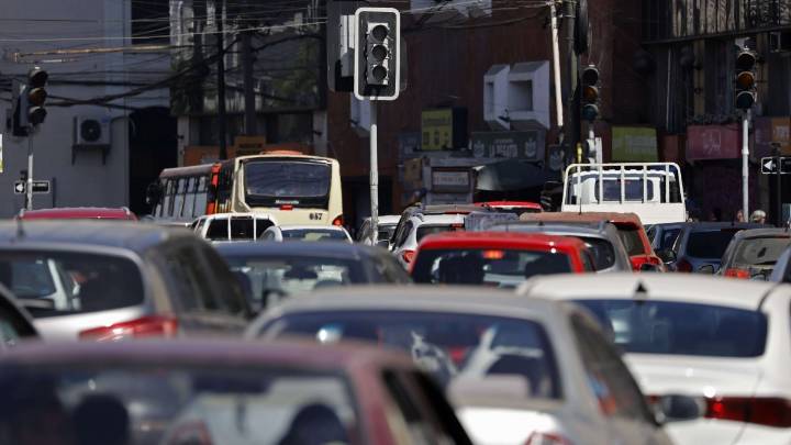 Por hasta 8 horas: Enel anuncia cortes de luz para este martes 14 de octubre en cinco comunas