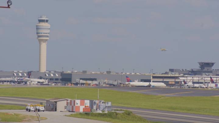 How the government shutdown is impacting air traffic control operations at airports