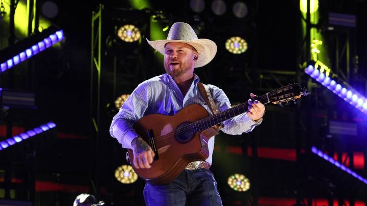 Country star Cody Johnson cancels tour, requires immediate surgery
