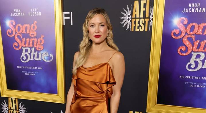 Kate Hudson Gets Support from Fiance Danny Fujikawa & Friends at ‘Song Sung Blue’ Premiere | Brenda Song, Danny Fujikawa, Drew Tarver, Kate Hudson, Song Sung Blue | Celebrity News and Gossip | Enterta