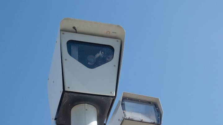 ¿Puede el mismo radar multarte varias veces en un trayecto? La DGT responde tajantemente