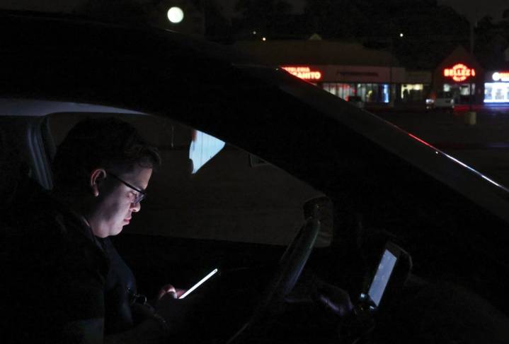 One man’s ICE watchdog work in a Chicago suburb