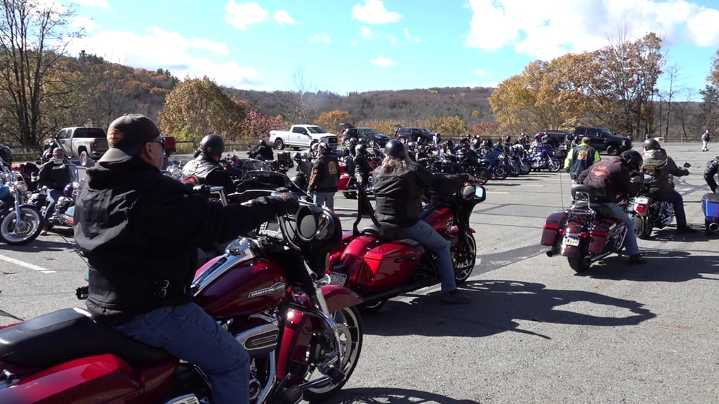 A community rallying around the family of a fallen officer