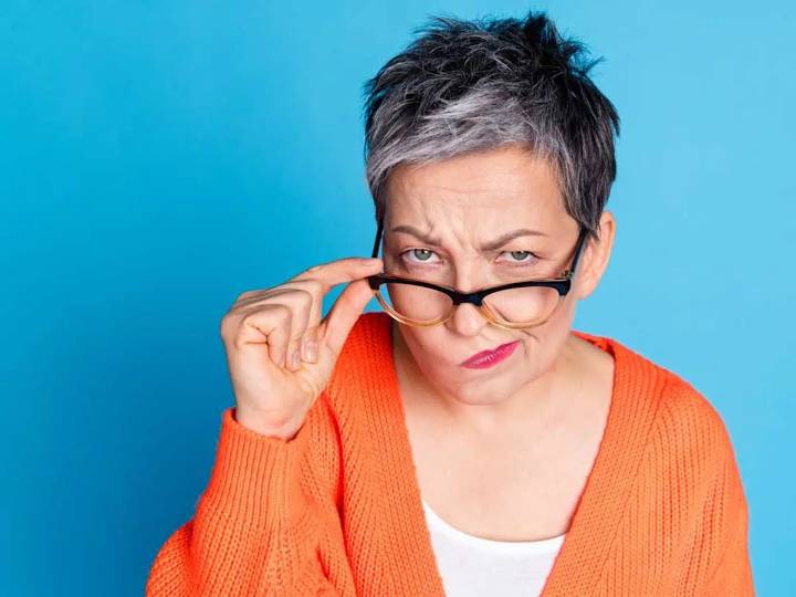 DEAR ABBY: Sister opts to torch the memories of late parents