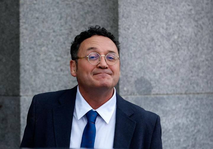 El fiscal general desoye una nueva llamada a que se aparte y consuma 15 nombramientos