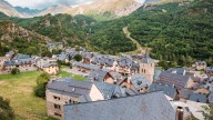 Entre montañas y lagos: la ruta ideal para desconectar en Aragón este otoño