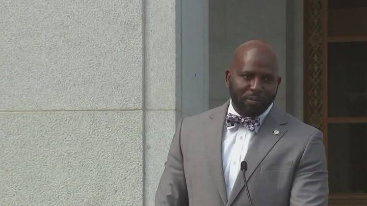Former LA deputy mayor sentenced to probation for reporting fake bomb threat at City Hall