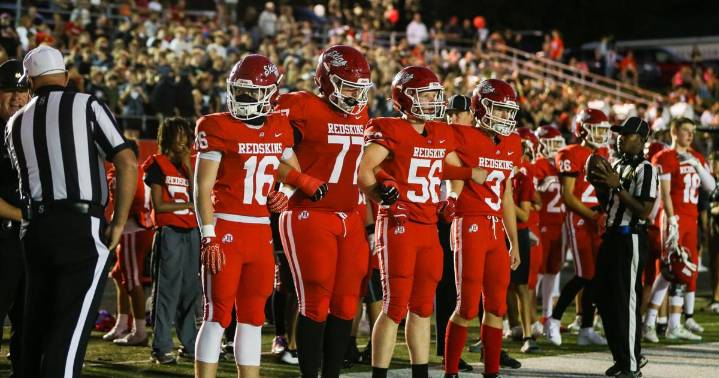 At the Game: Highlanders pulling away from Cougars