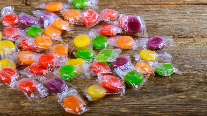Invima, en alerta por Halloween: recomendaciones para consumir dulces y bebidas alcohólicas de forma segura
