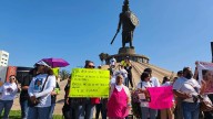 Familiares de víctimas de conductores ebrios exigen justicia en el Monumento a México