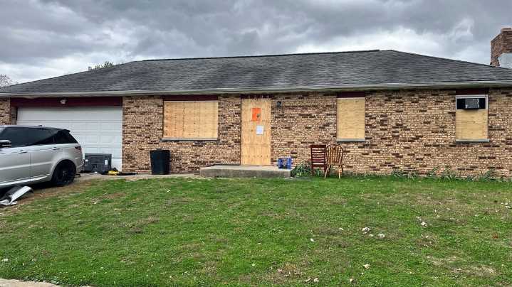 'Flop house' in southwest Columbus boarded up after reports of criminal activity, drug trafficking