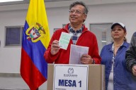 Petro denuncia fallas de la registraduría en consulta popular
