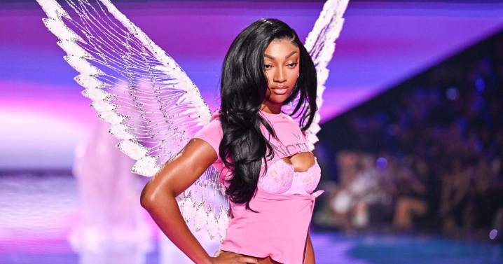Former LSU star Angel Reese stuns at 2025 Victoria's Secret Fashion Show in New York