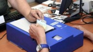 ¿Tienes más de 70 años? El BOE te obliga a renovar el DNI permanente