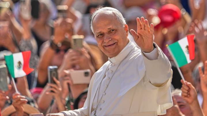 El papa León XIV planea visitar Argentina y Uruguay el próximo año, tras su gira por Medio Oriente