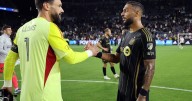 Denis Bouanga's 86th-minute goal sends streaking LAFC past Atlanta 1