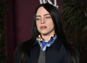 Billie Eilish lanza una crítica a los multimillonarios con Mark Zuckerberg entre el público
