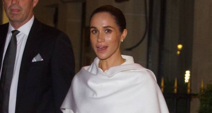 Meghan Markle Makes Surprise Appearance During Paris Fashion Week, Steps Out for Balenciaga Show | Meghan Markle 