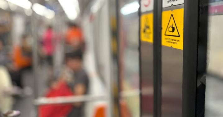 Metro CDMX hoy: Lo que debes saber sobre el servicio: aglomeraciones y avance lento en Línea 8