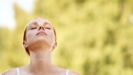 Caminata japonesa: el método viral que tonifica, relaja y transforma tu cuerpo en minutos