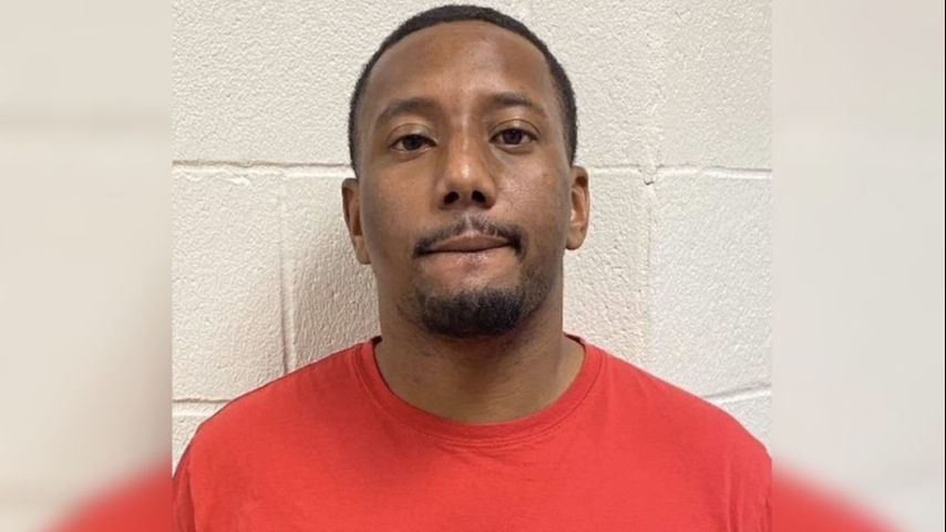 Former Centreville officer pleads guilty to embezzlement charges from pawning service weapon