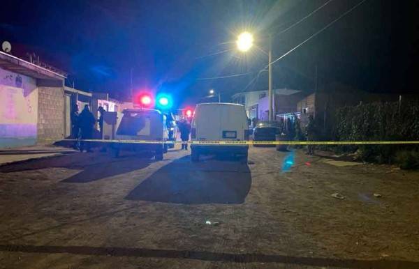 Dos muertos y una mujer herida deja ataque en Cuauhtémoc