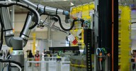 Amazon Plans to Replace Over 600,000 Jobs With Robots by 2033