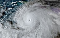 VIDEO | Huracán Melissa deja tres muertos en Jamaica y alerta máxima en el Caribe