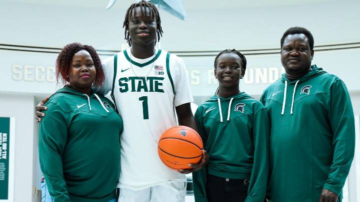 Kur Teng's parents sacrificed for him to chase an American dream. He's trying to pay it back at MSU.