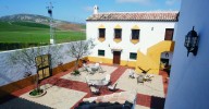 El precio medio por mes de las casas rurales en Málaga se eleva a los 2.100 euros